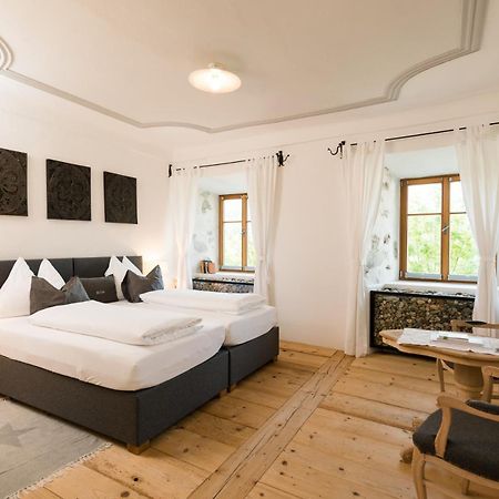 Hotel & Gourmetwirtshaus Kirchenwirt Seit 1326 Leogang Eksteriør bilde