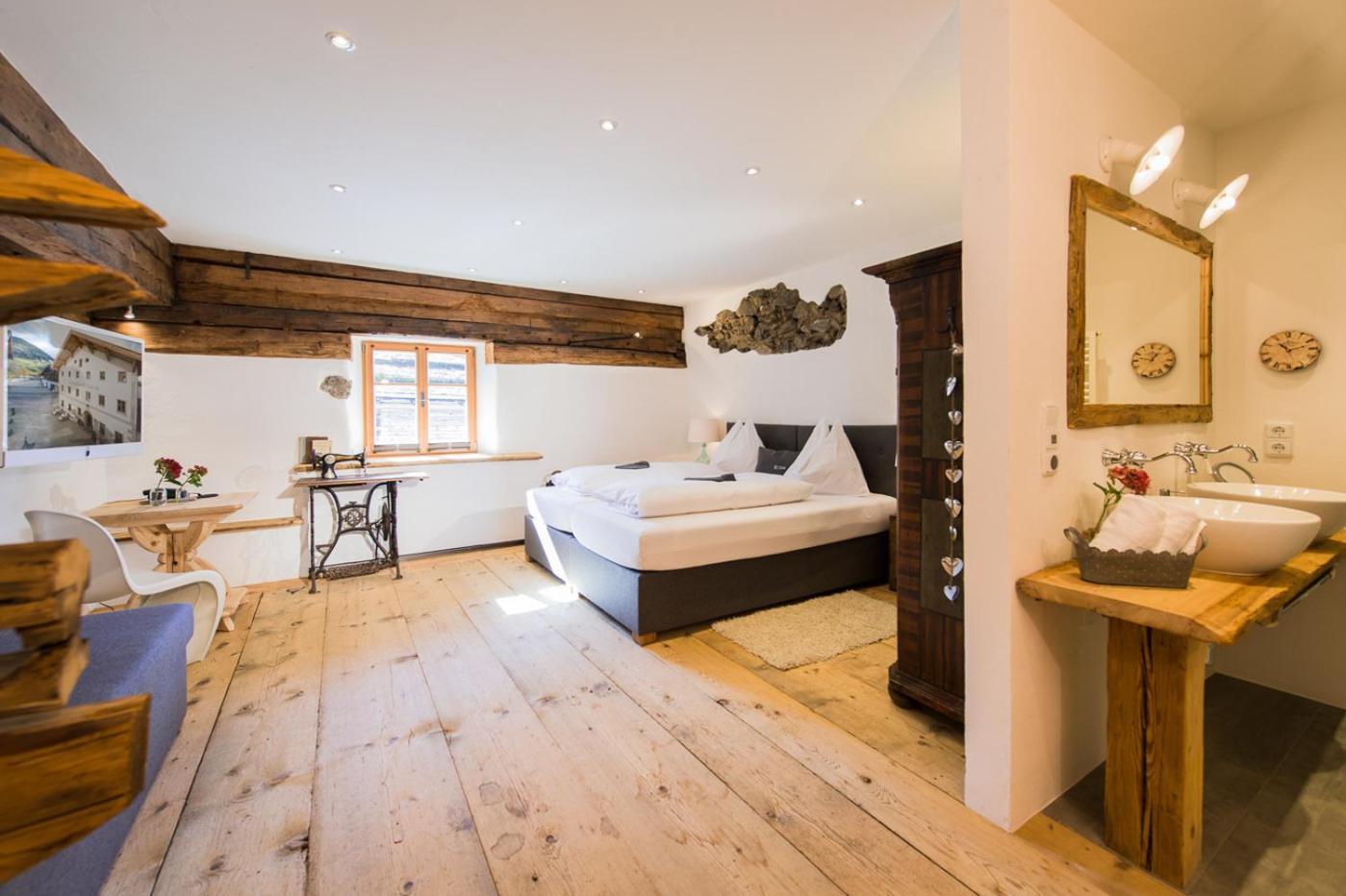 Hotel & Gourmetwirtshaus Kirchenwirt Seit 1326 Leogang Eksteriør bilde